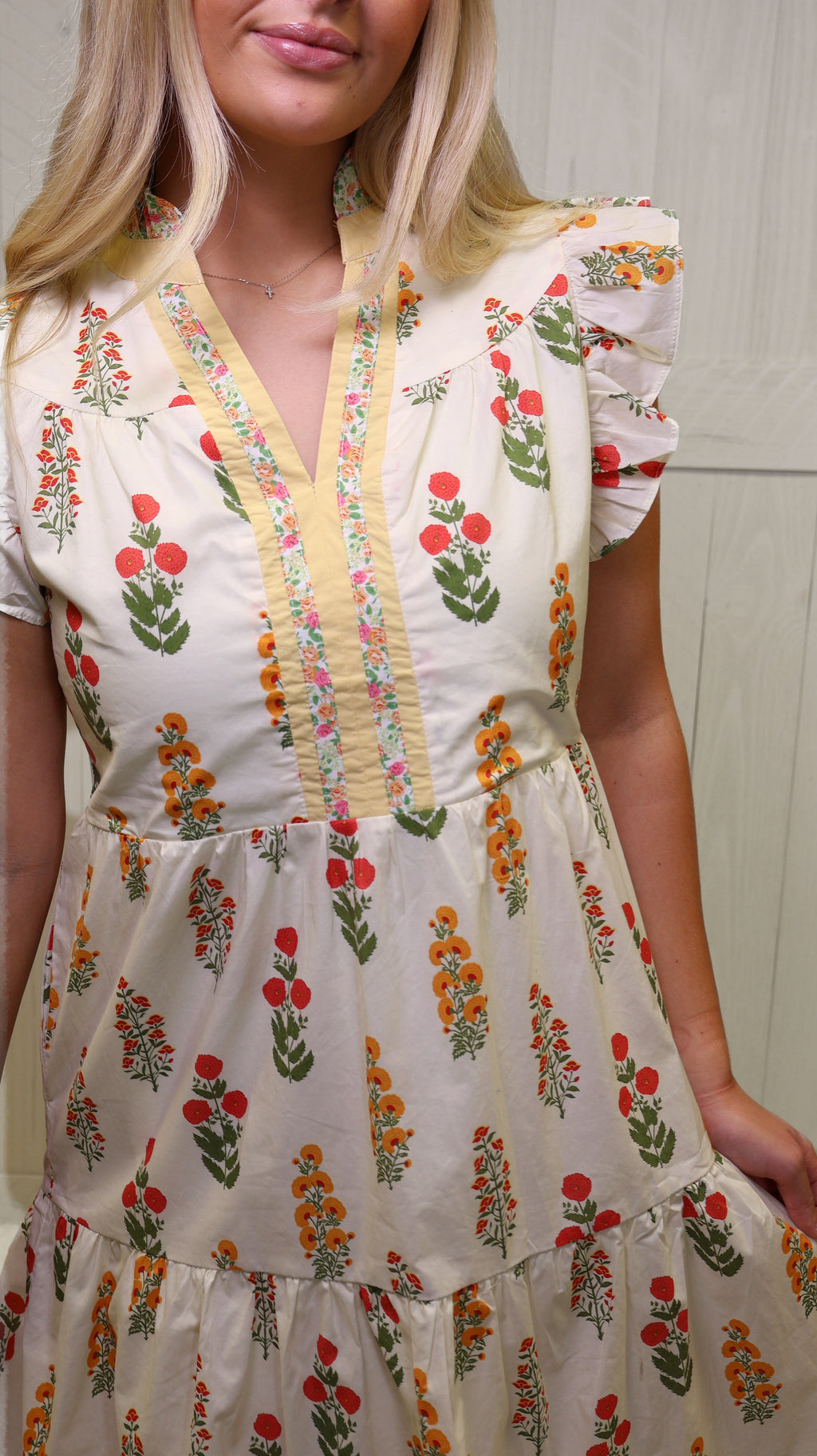 GiGIO Cream Floral Split Neck Dress Women's
