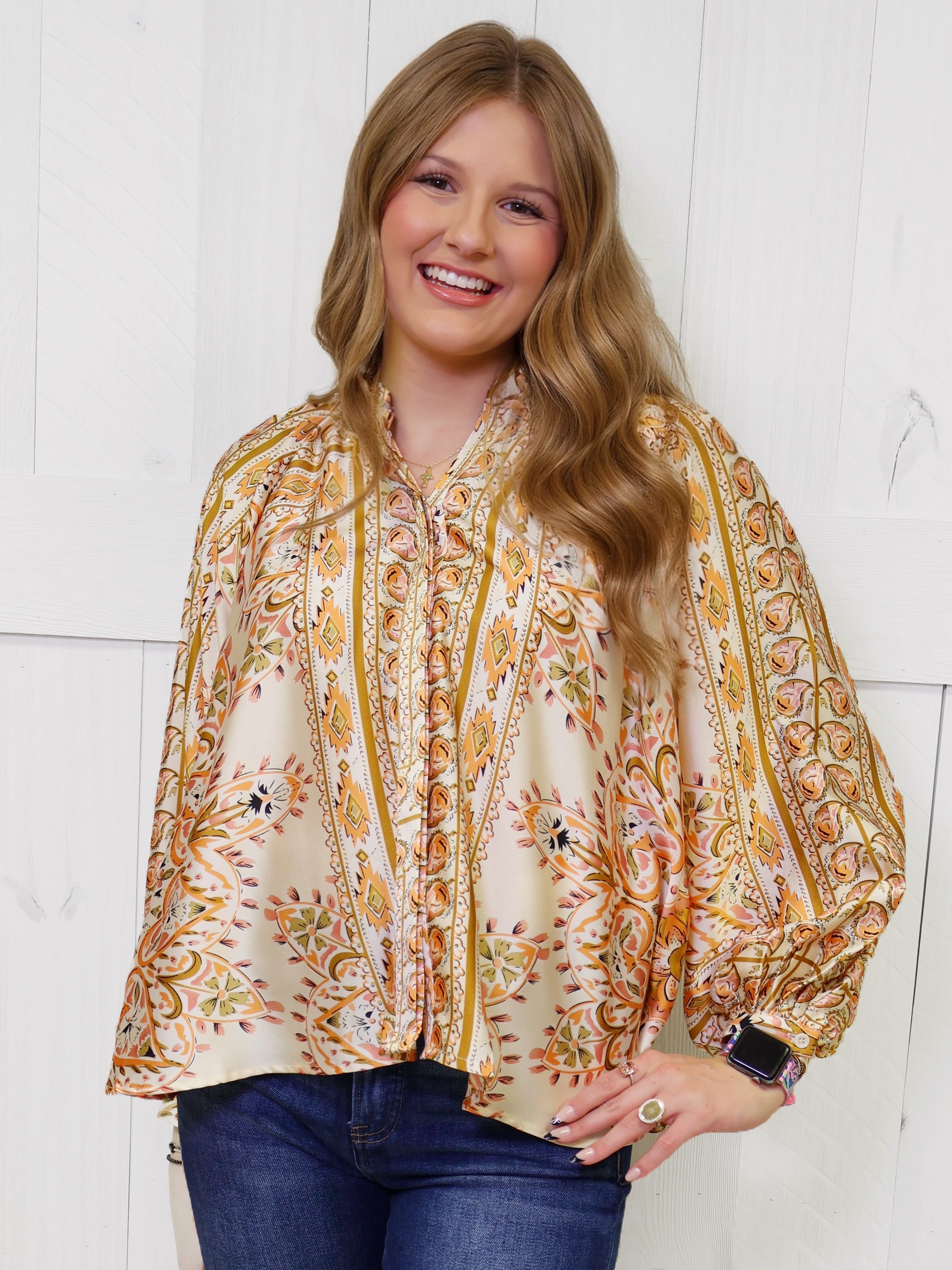 GiGiO Ivory Floral Top