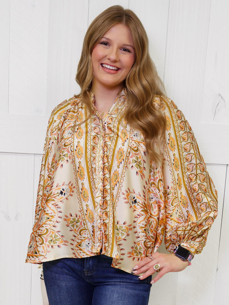 GiGiO Ivory Floral Top