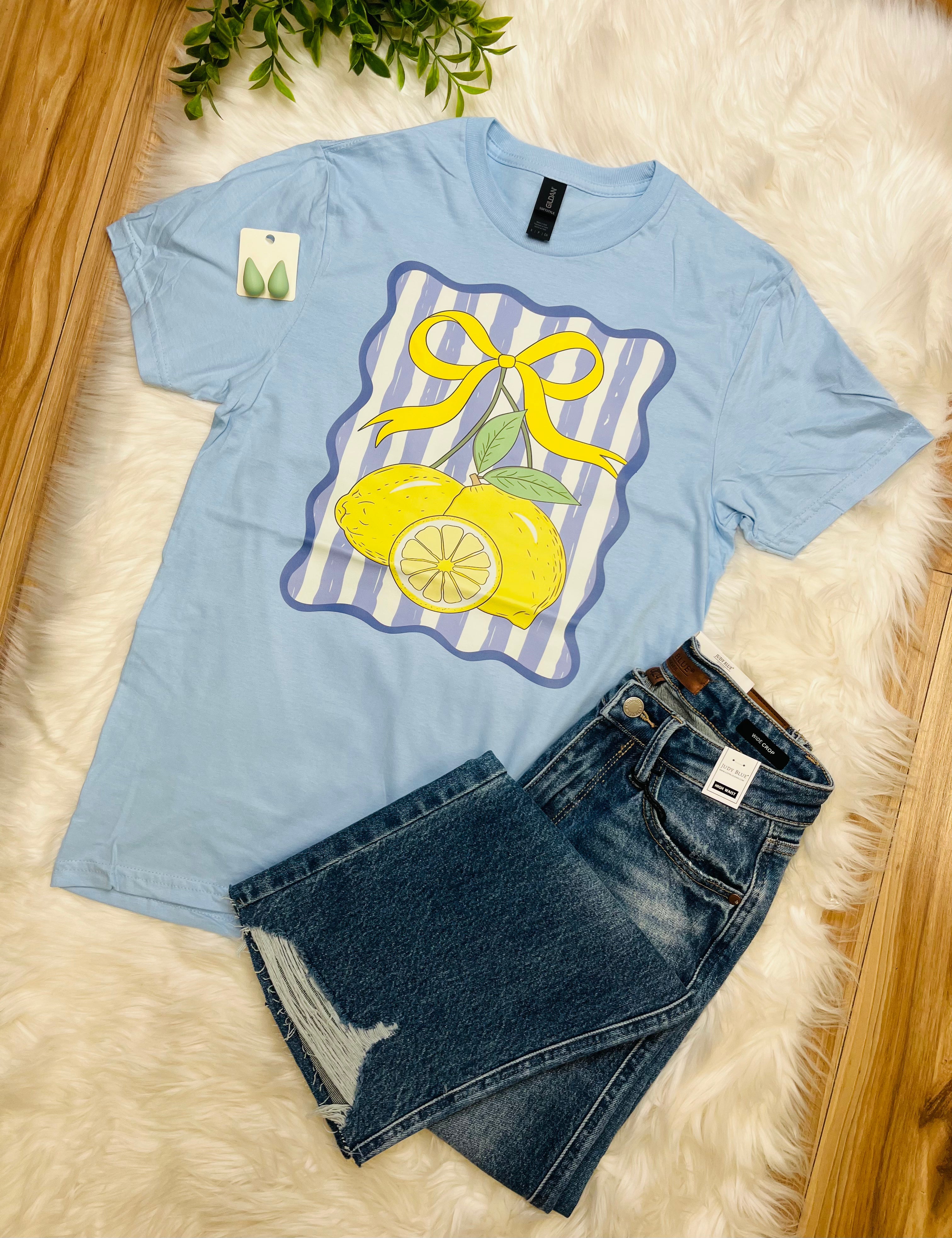 Gildan Blue Lemon Graphic Tee Women's