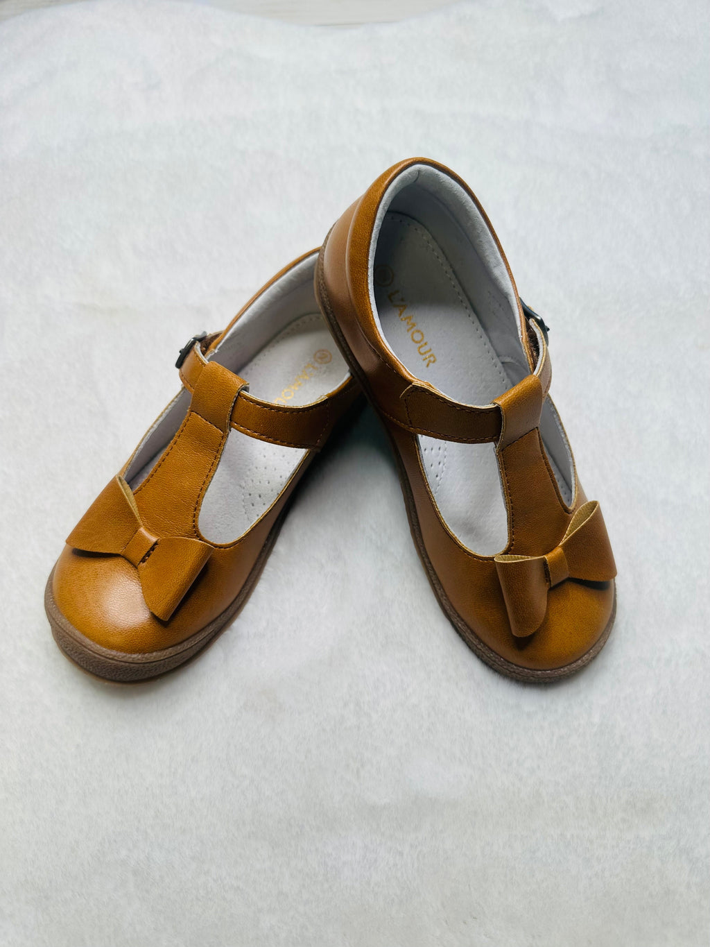 Girl’s L’amour Bow Buckle Shoes- Gold