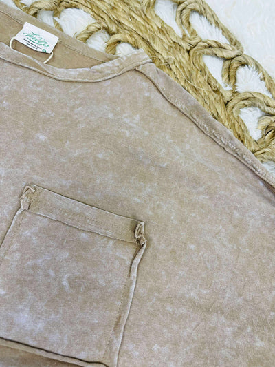 Very J Taupe round neck top