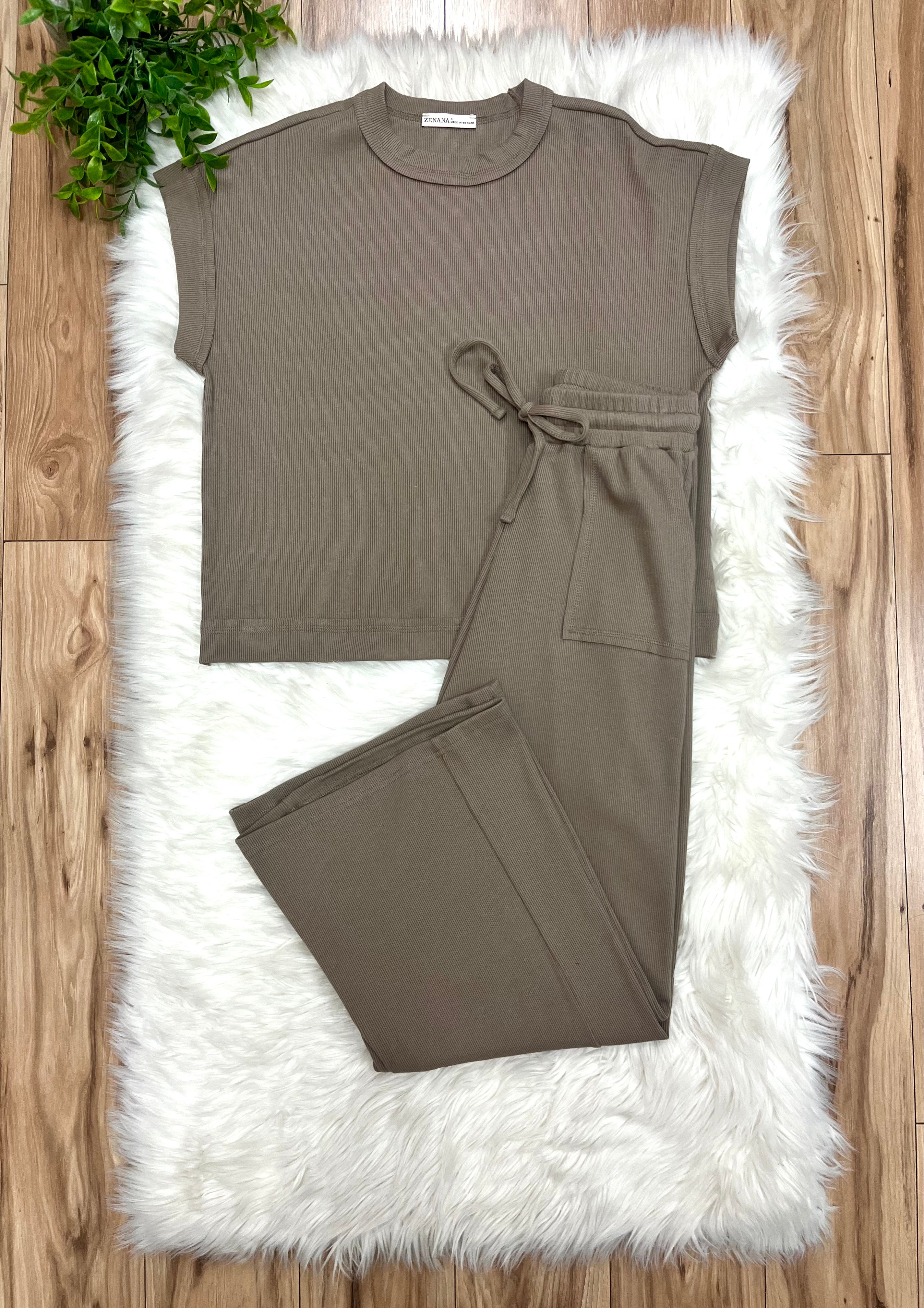 Women’s Zenana Tan Ribbed Cuff Sleeve Pant Set Loose Fit