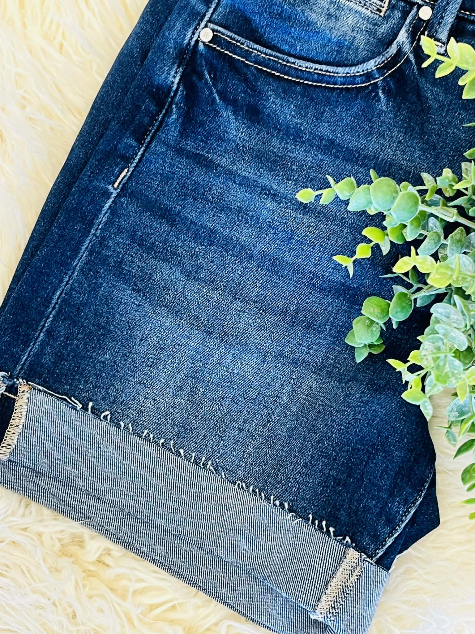 Women’s Dark Risen High Rise Cuffed Denim Shorts