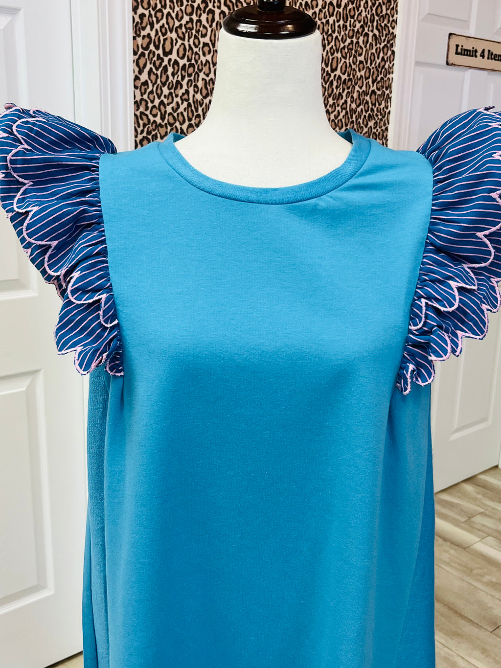 Women’s Umgee Blue & Pink Ruffle Sleeve Dress