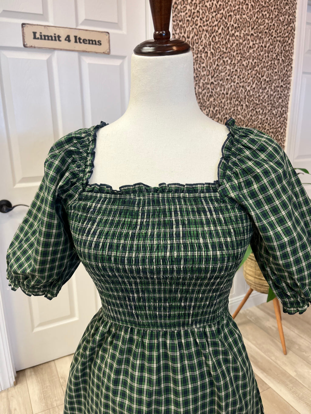 Women’s Evermmee Green Plaid Smocked Square Neck Midi Dress with Pockets - True to size