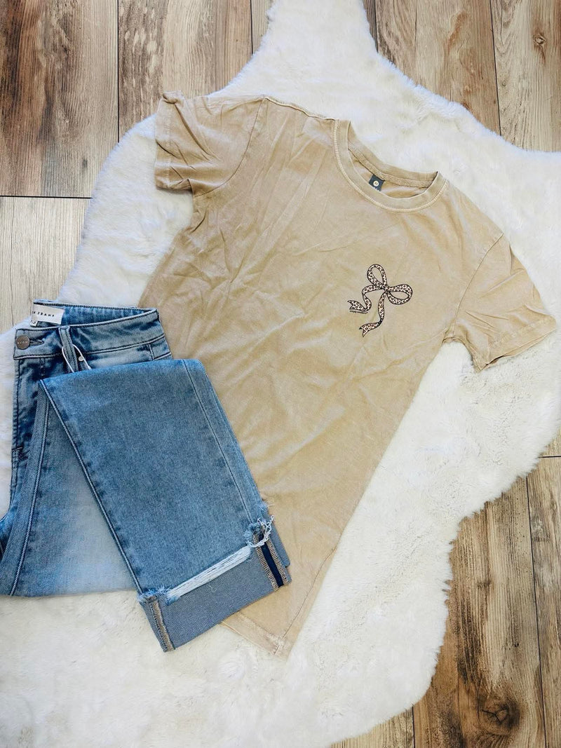 Leopard Bow Simply Southern Tee