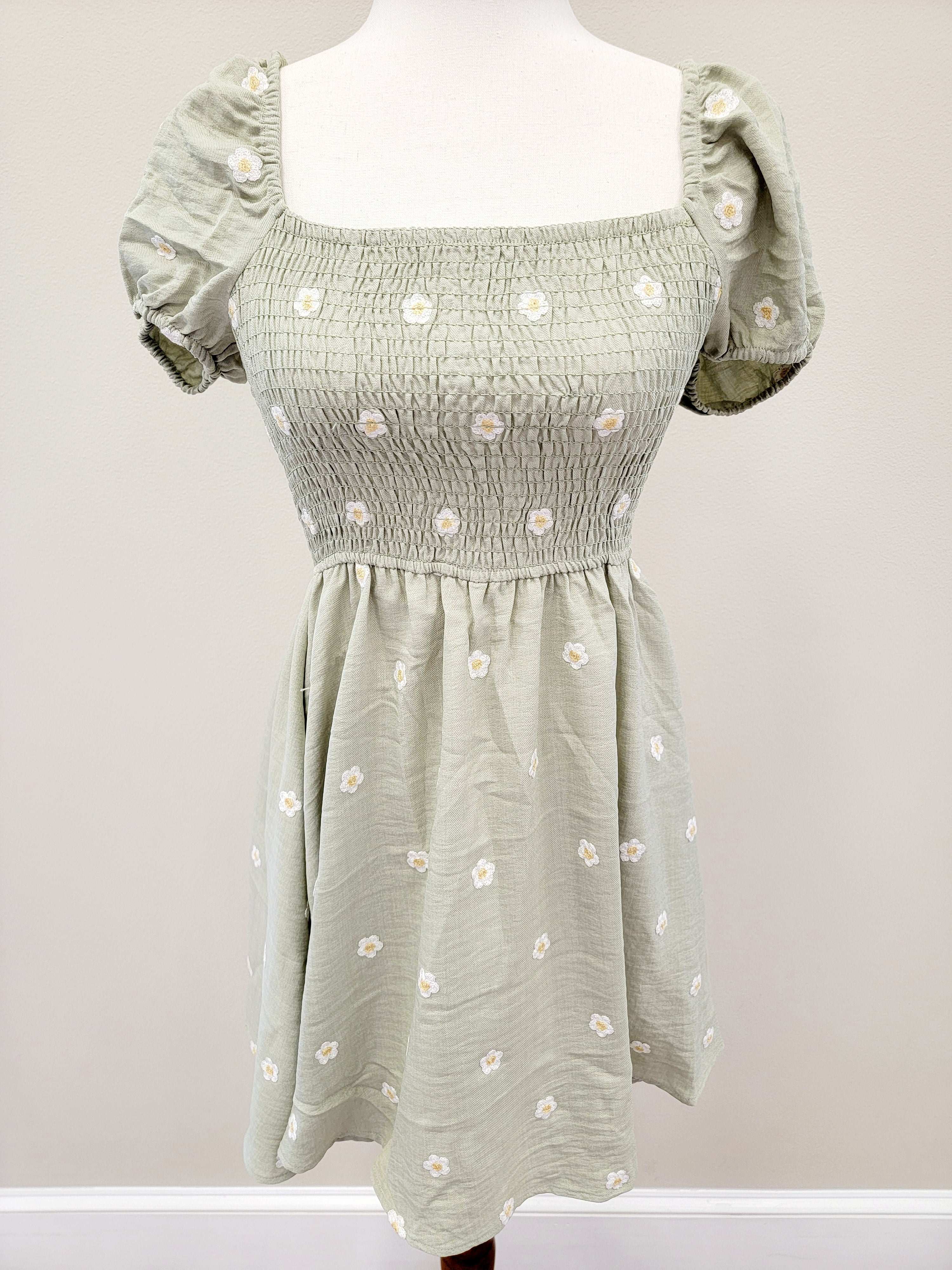 Tween Blu Pepper Light Sage Daisy Flower Dress - Mini Mee Boutique