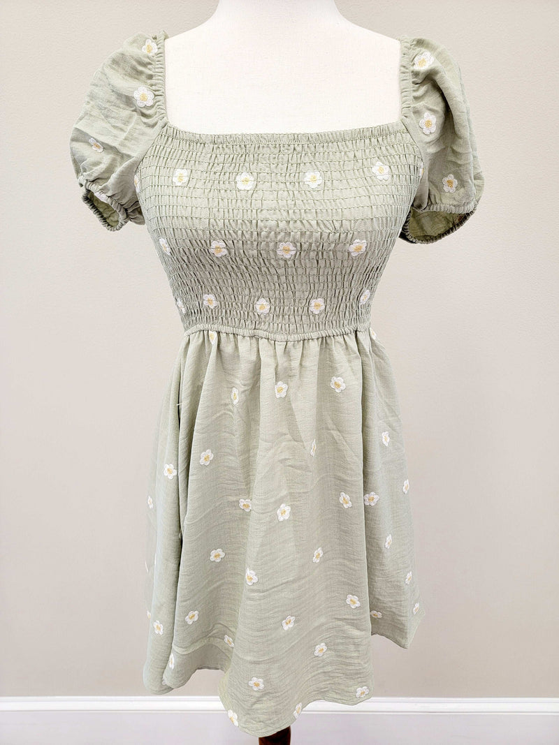 Tween Blu Pepper Light Sage Daisy Flower Dress - Mini Mee Boutique