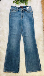 Vintage Wash Boot Cut Judy Blue Jeans Regular and Curvy Women’s