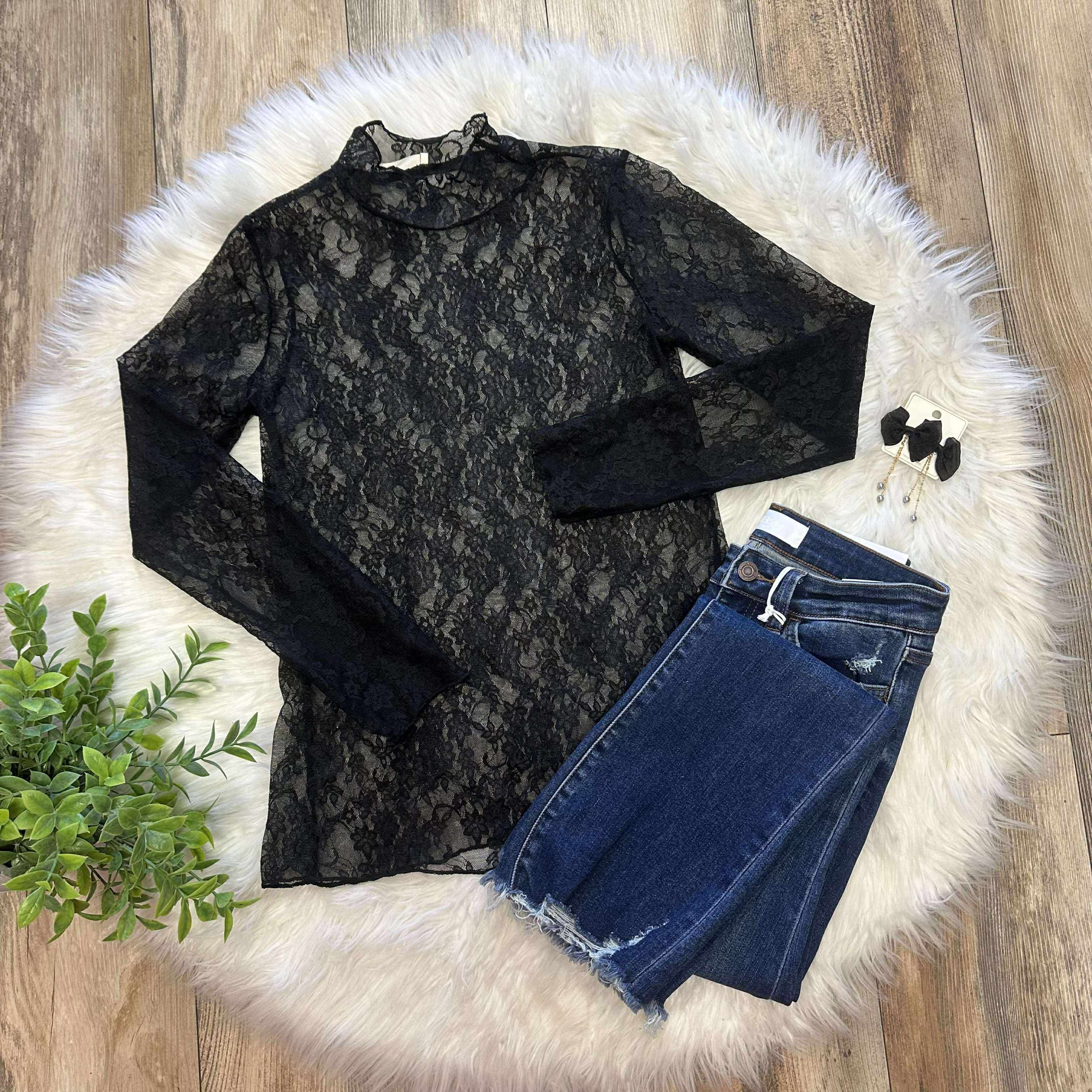 Women’s Black Floral Lace Long Sleeve Layering Top