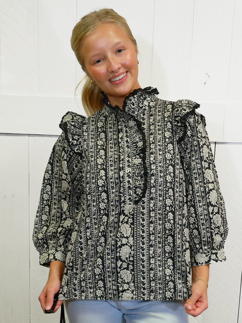 Women’s Black and White Floral Print Top