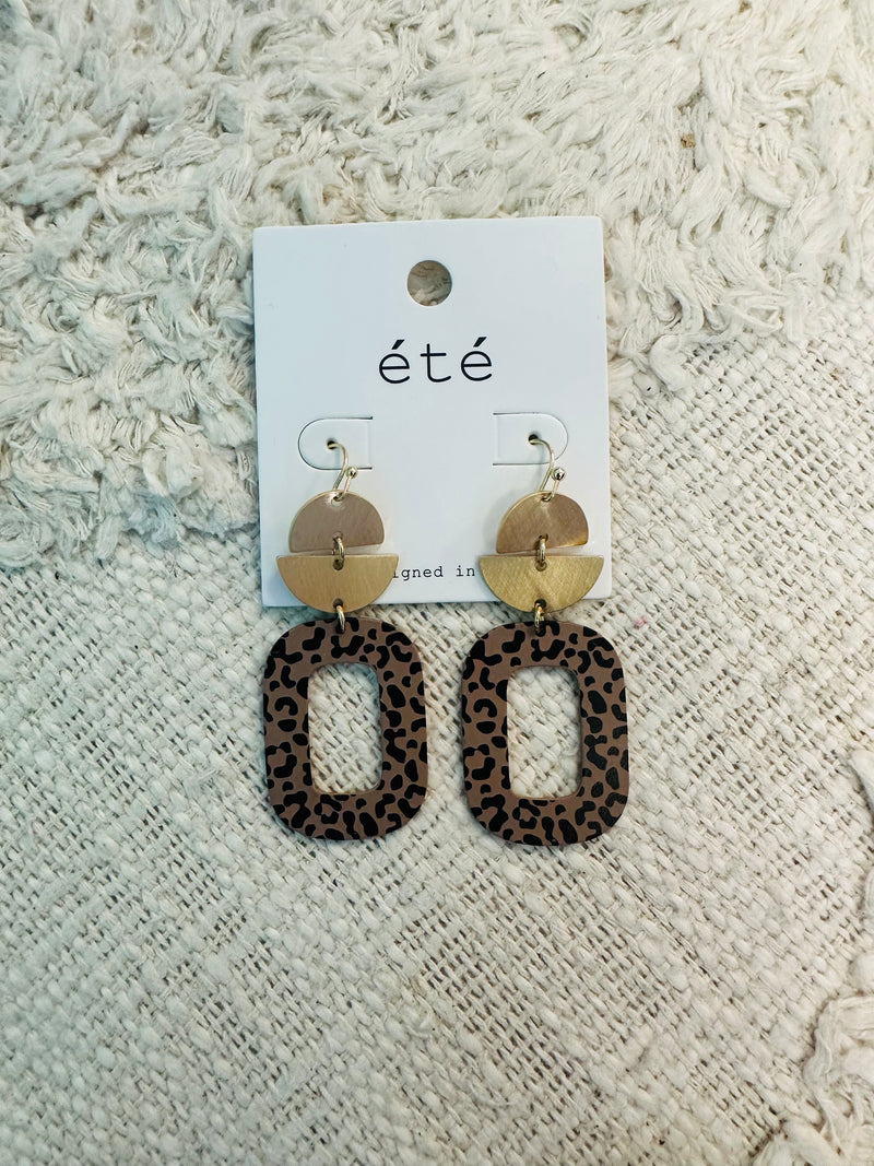 Women’s Boxed Cheetah Print Dangled Earrings