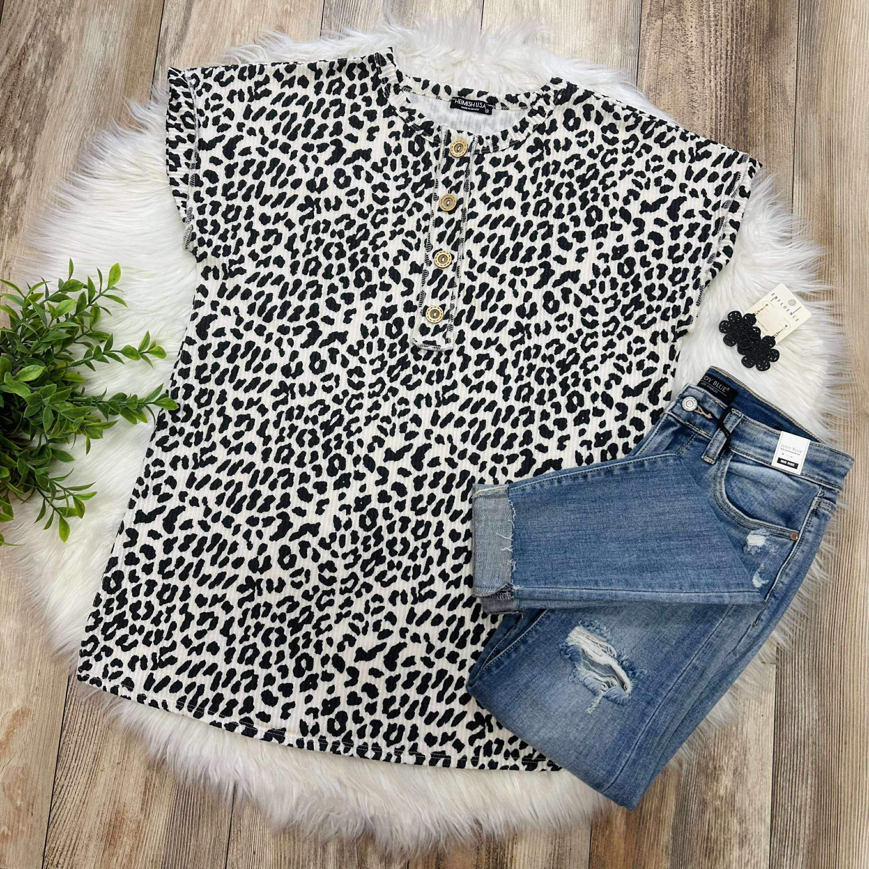 Women’s Button Down Cheetah Top