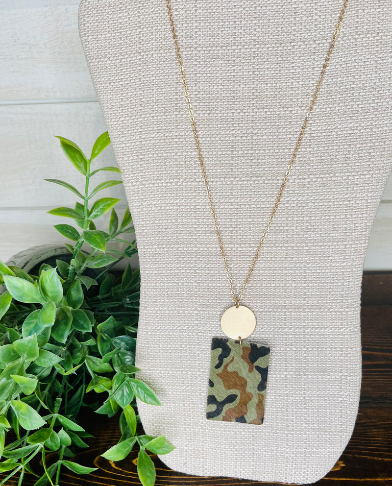 Women’s Camo Leather Necklace