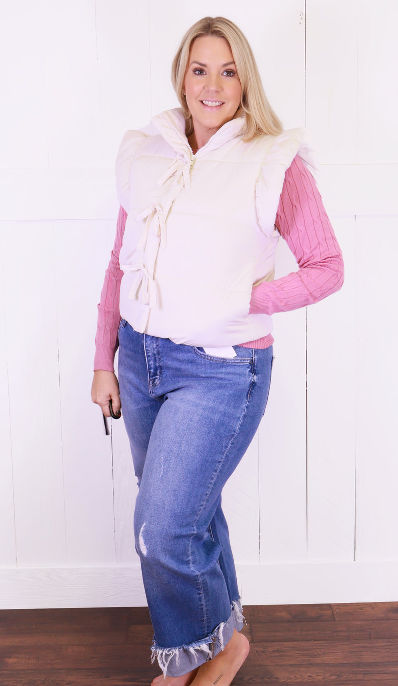 Women’s Ceam Flutter Sleeve Bow Detail Puffer Vest - Sweater Top