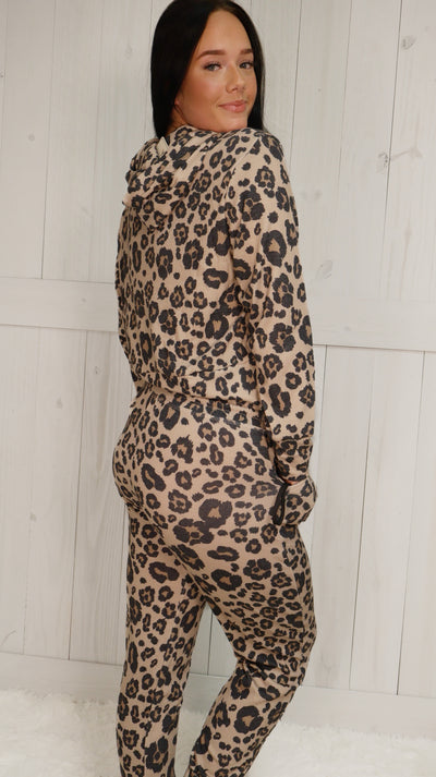 Women’s Cheetah Lounge Set with Hood
