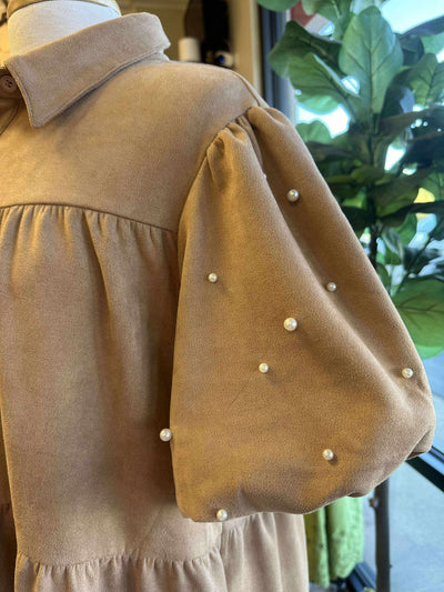 Women’s Curvy Tiered Suede Dress with Pearl Puff Sleeves