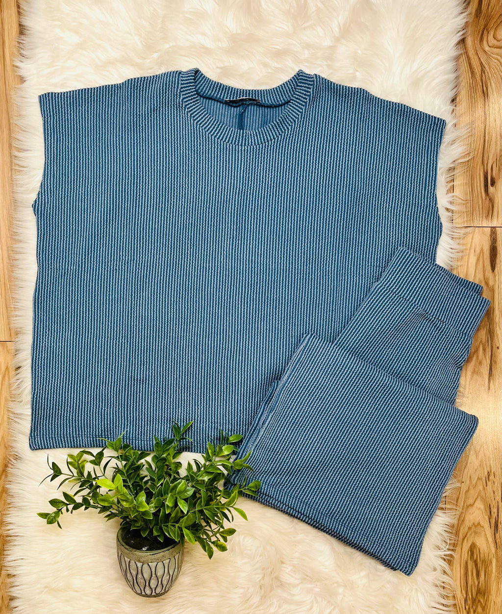 Women’s Dusty Blue Ribbed Sleeveless Pant Set