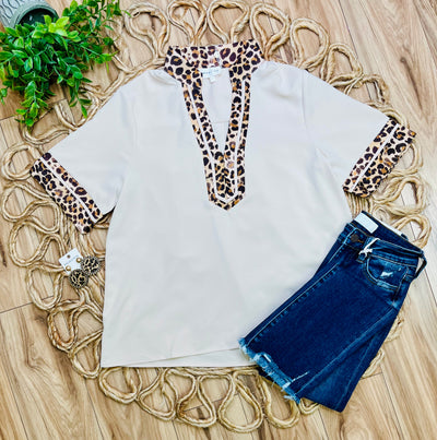 Women’s Entro Cheetah Accents top
