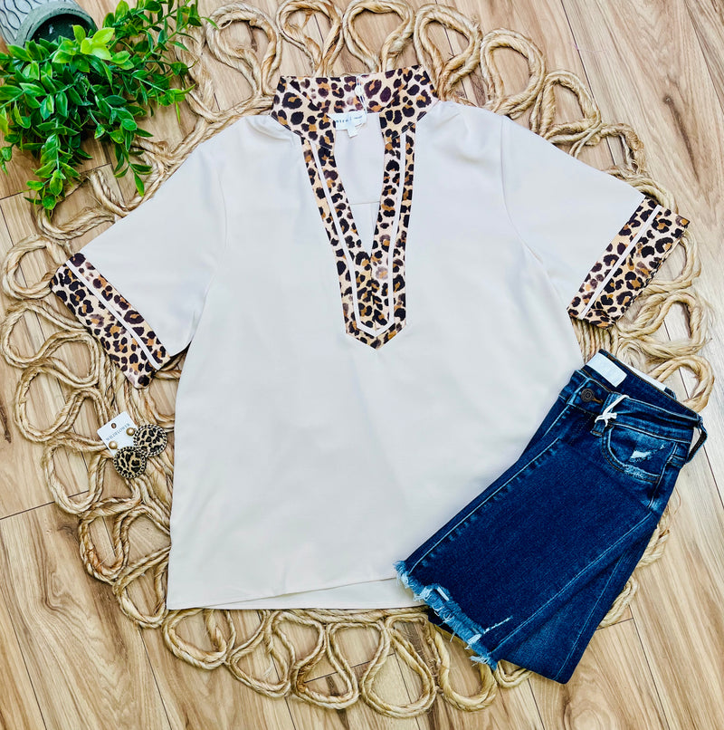 Women’s Entro Cheetah Accents top