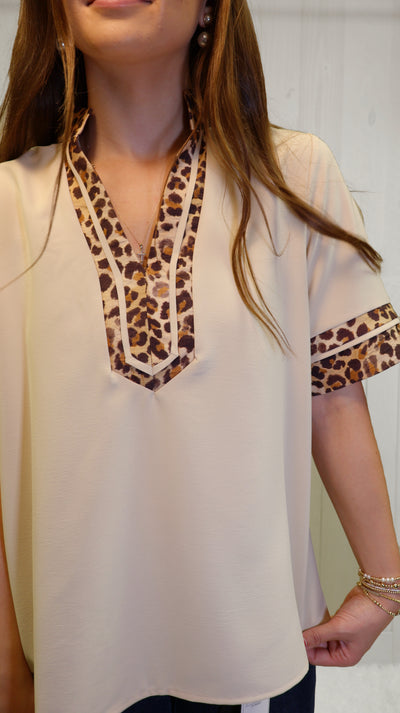Women’s Entro Cheetah Accents top