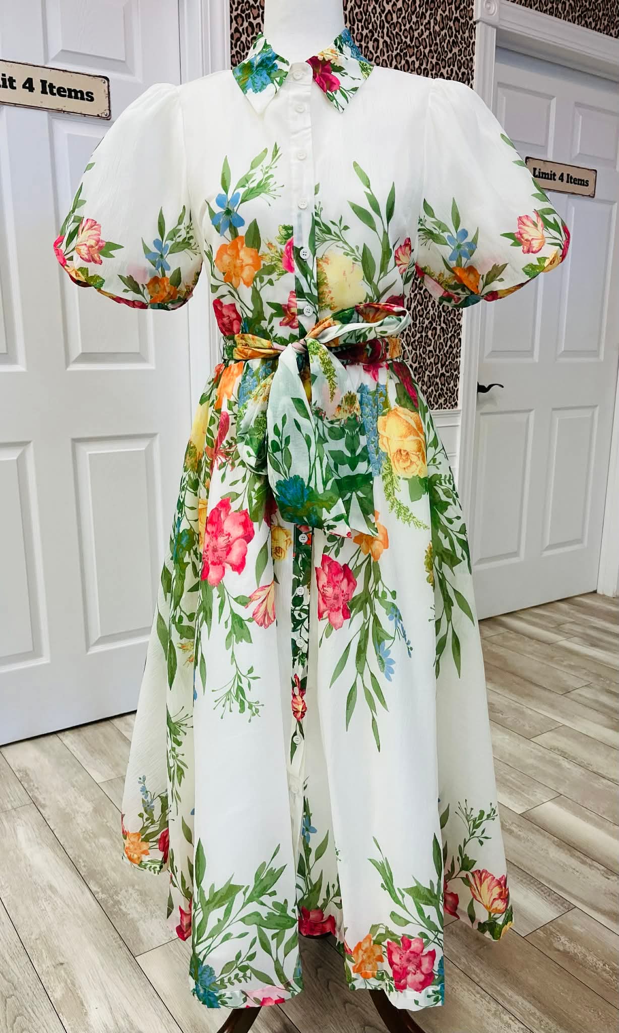 Women’s Flying Tomato Ivory Floral Puff Sleeve Maxi Dress