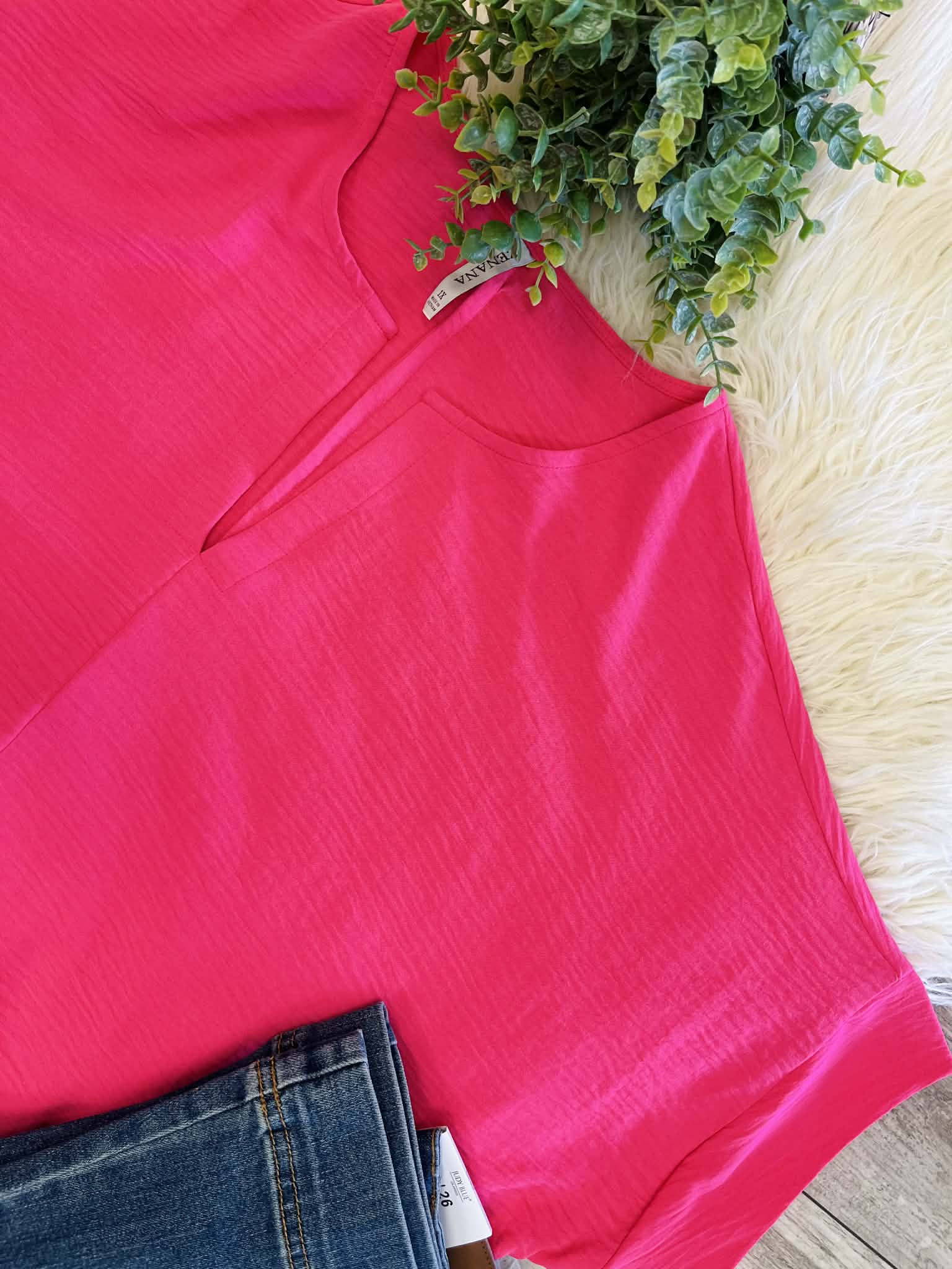 Women’s Fuschia Zenana Curvy Top