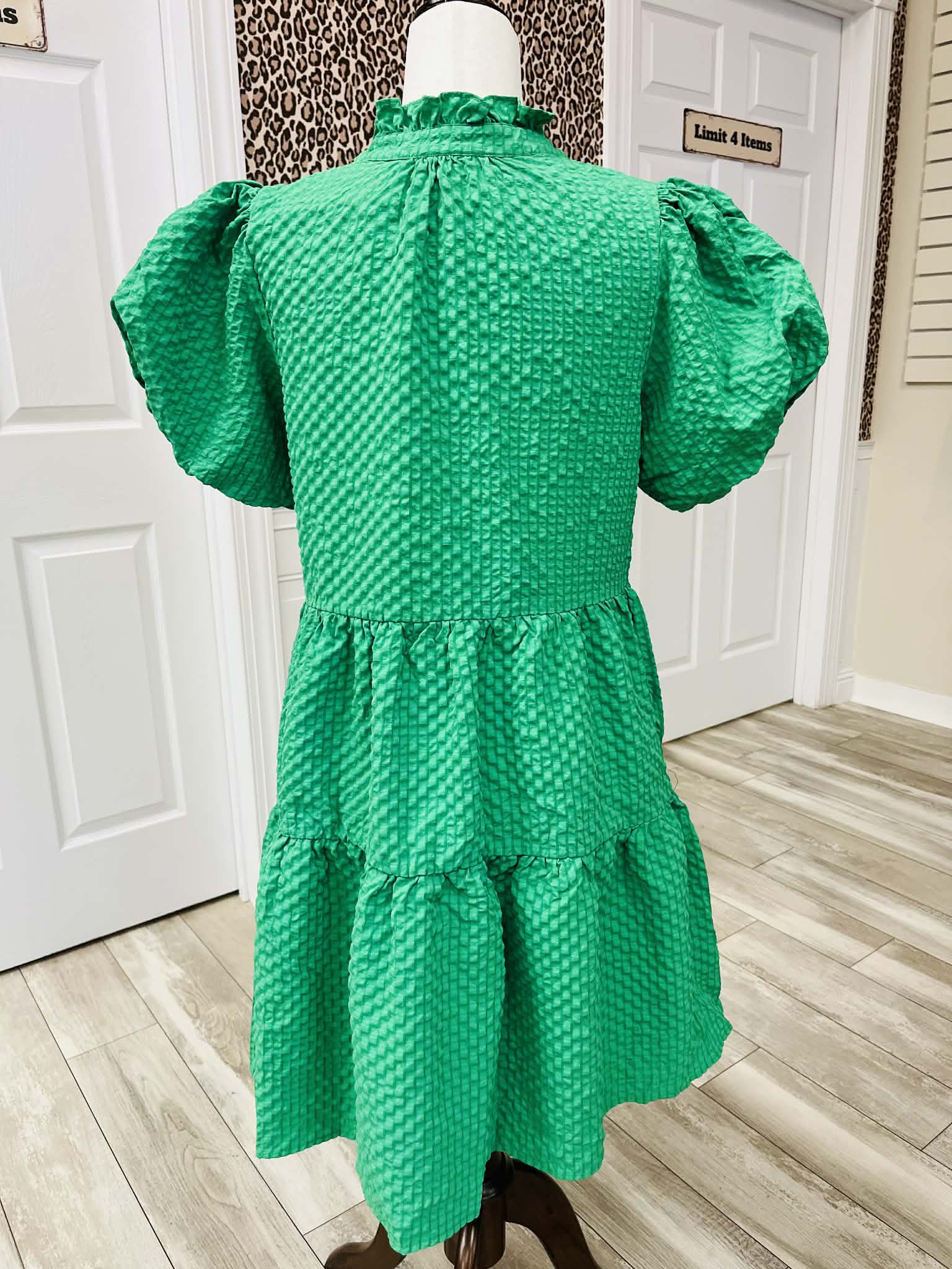 Women’s GiGiO Green Seersucker Puff Sleeve Mini Dress