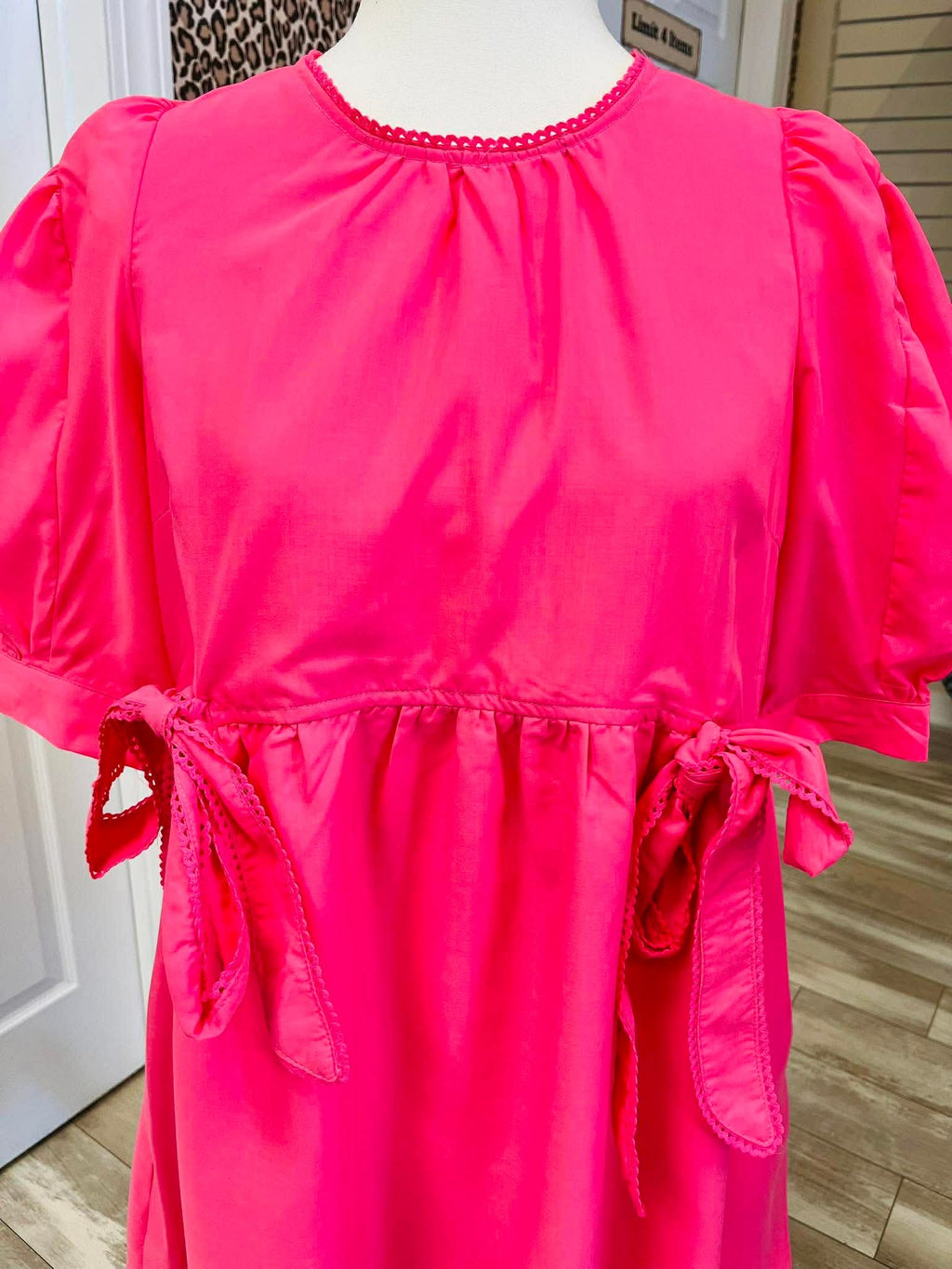 Women’s GiGiO Pink Bow Tie Waist Dress