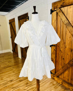 Women’s GiGiO White Tiered Wrap Dress