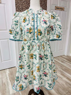 Women’s GiGiO Winding Vine Green Floral Print Button Down Dress