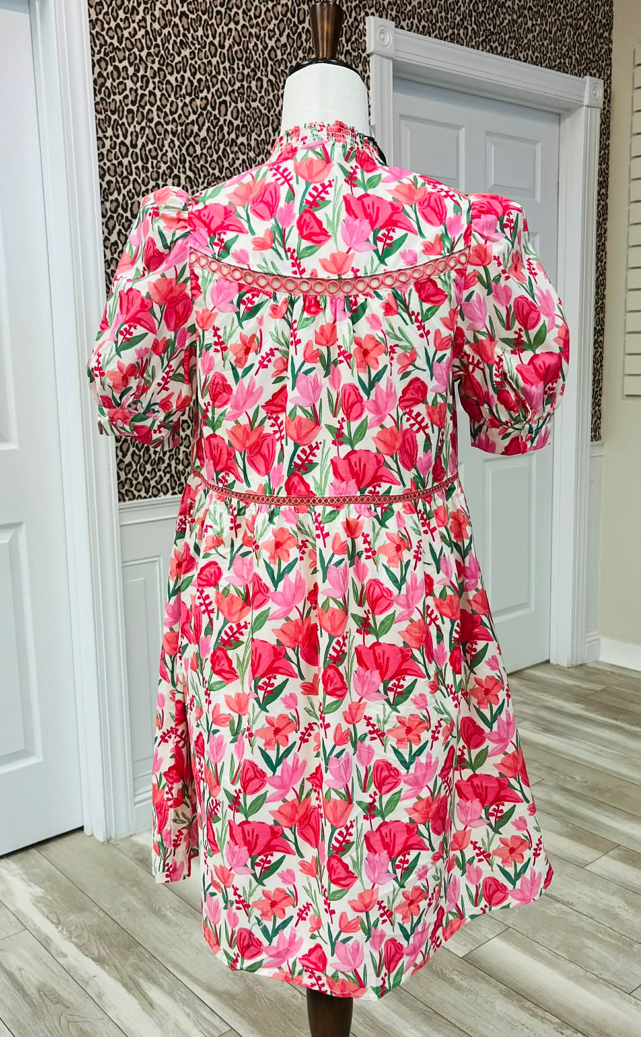 Women’s Gigio Rose Floral half Button Down Dress