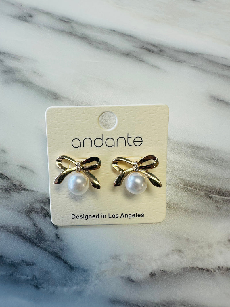 Women’s Golden Bow Pearl Earrings