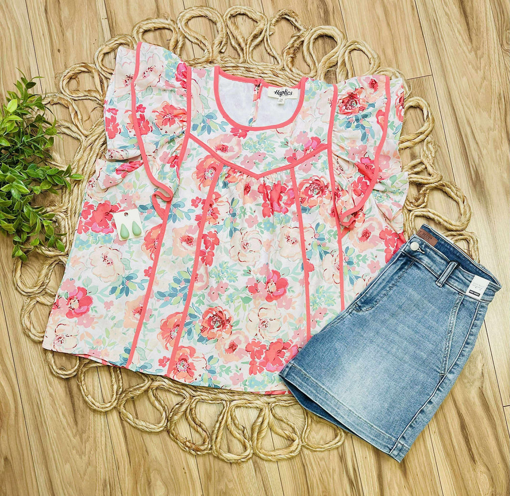 Women's Haptics Curvy Floral Flutter Sleeve Top