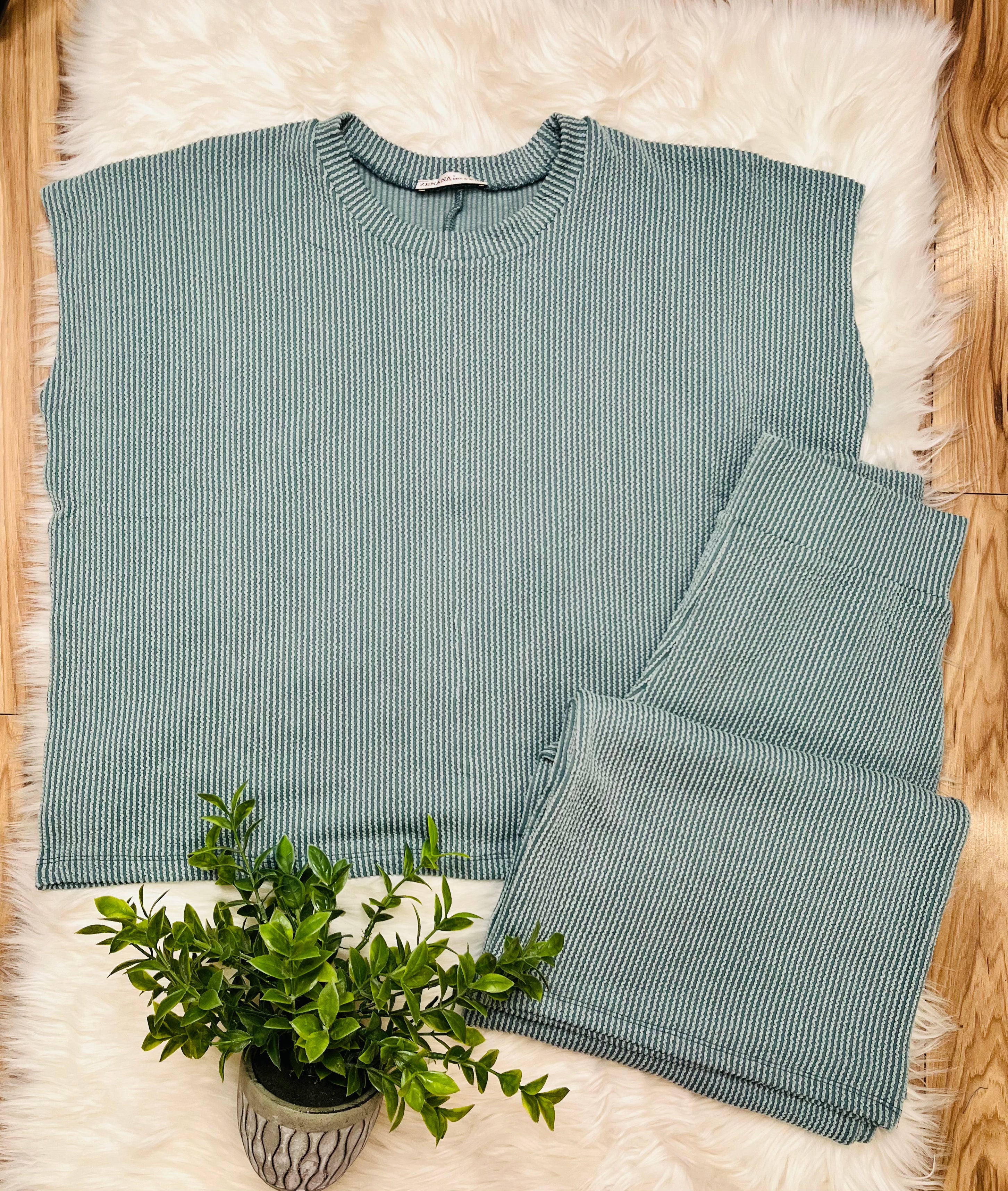 Women’s Jade Ribbed Sleeveless Pant Set