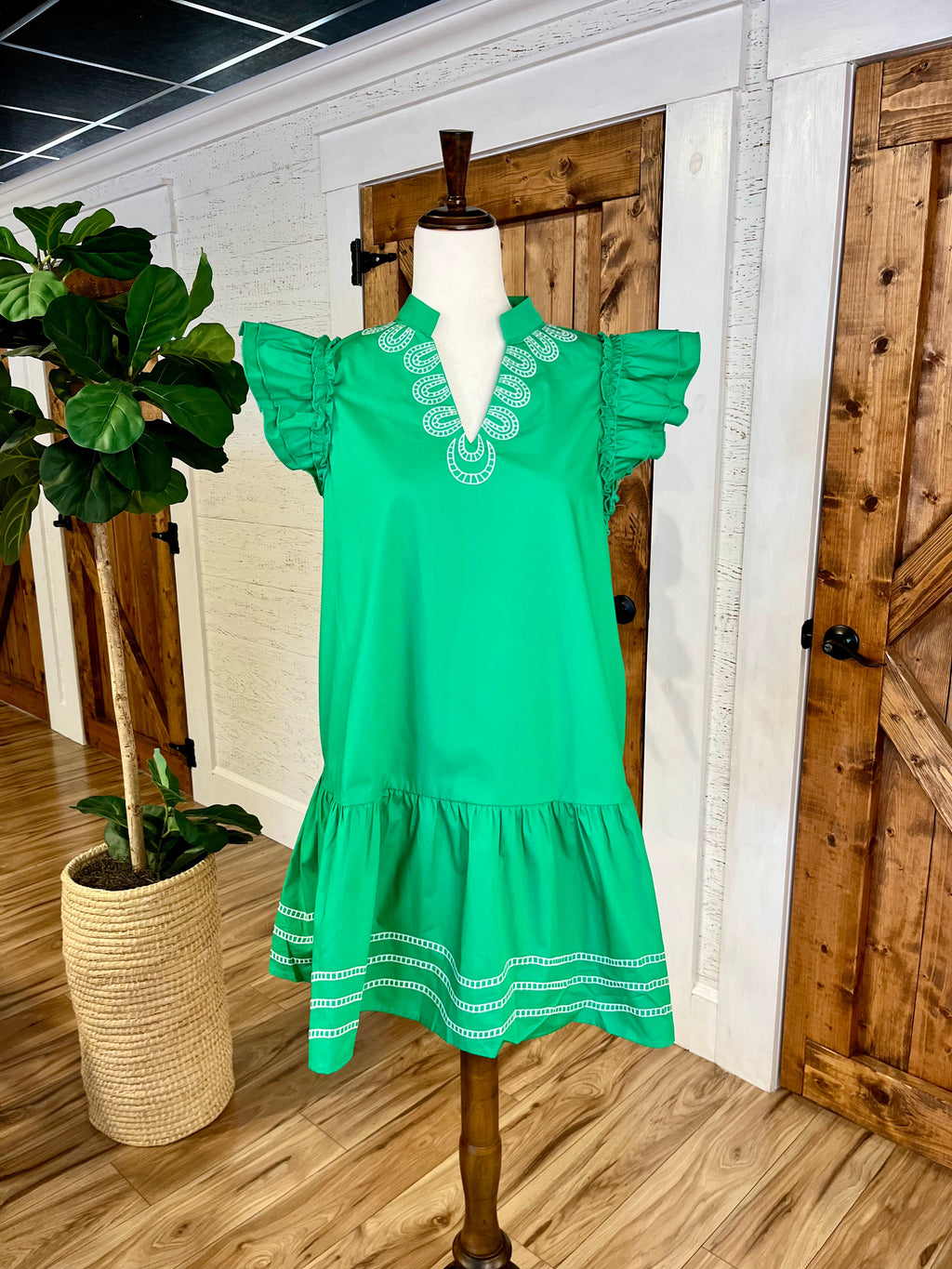 Women’s Jodifl Kelly Green Ivory  Embroidered Dress