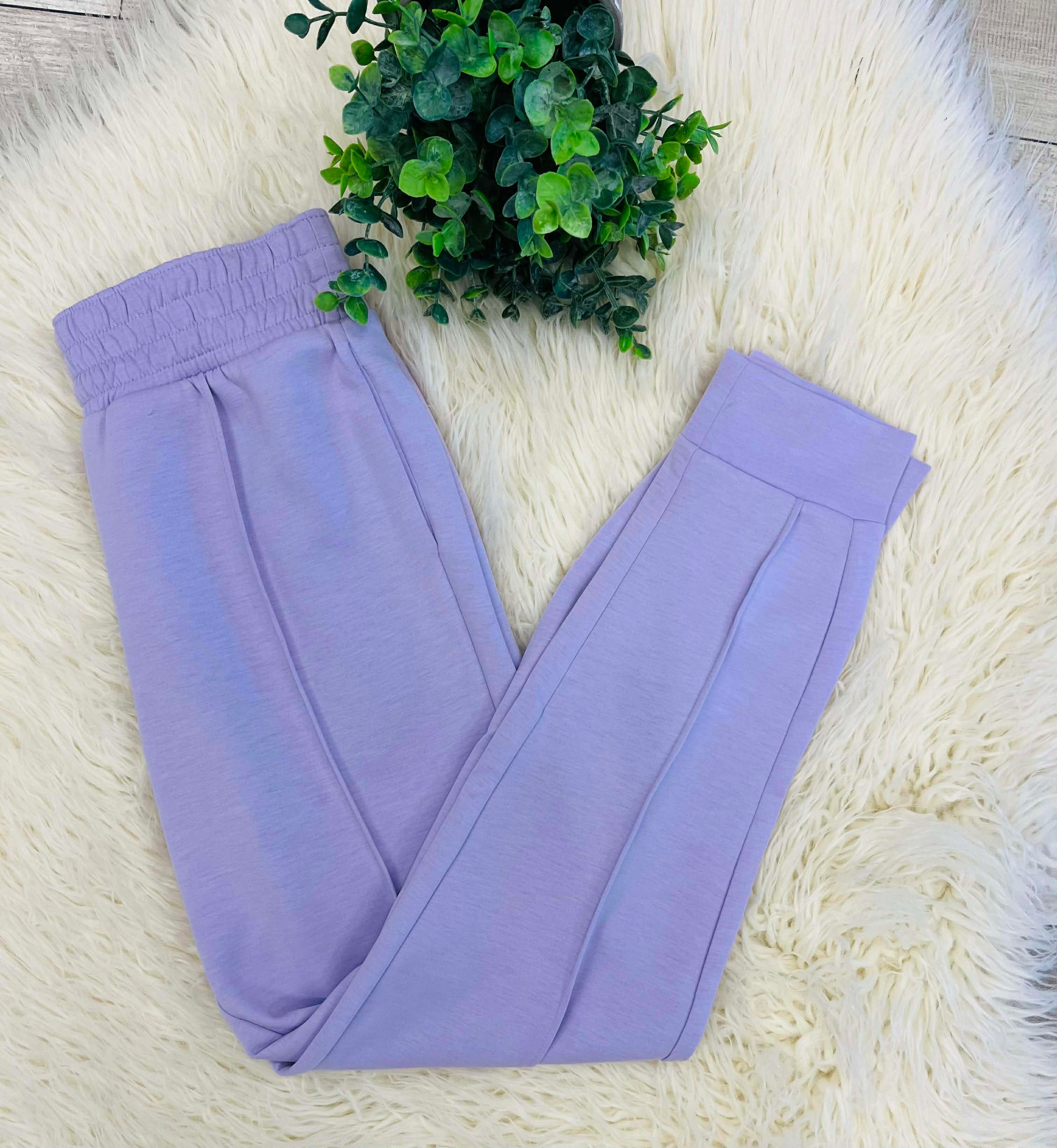 Women’s Lilac Quarter Zip Scuba Jogger Set