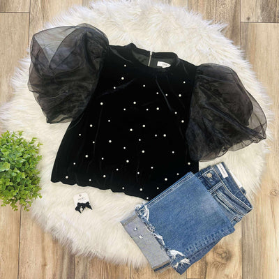 Women’s Pearl Velvet Puff Sleeve Top