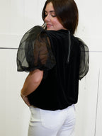 Women’s Pearl Velvet Puff Sleeve Top