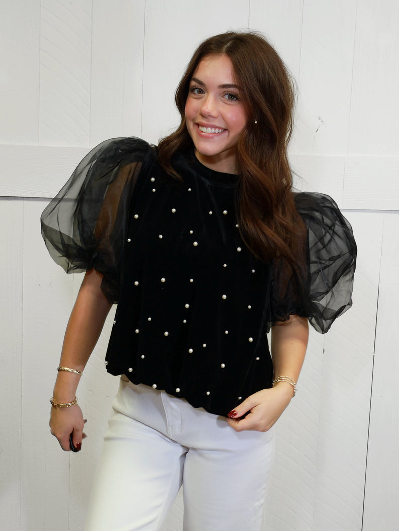 Women’s Pearl Velvet Puff Sleeve Top