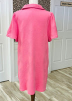 Women’s Pink Curvy Collared Texture Dress
