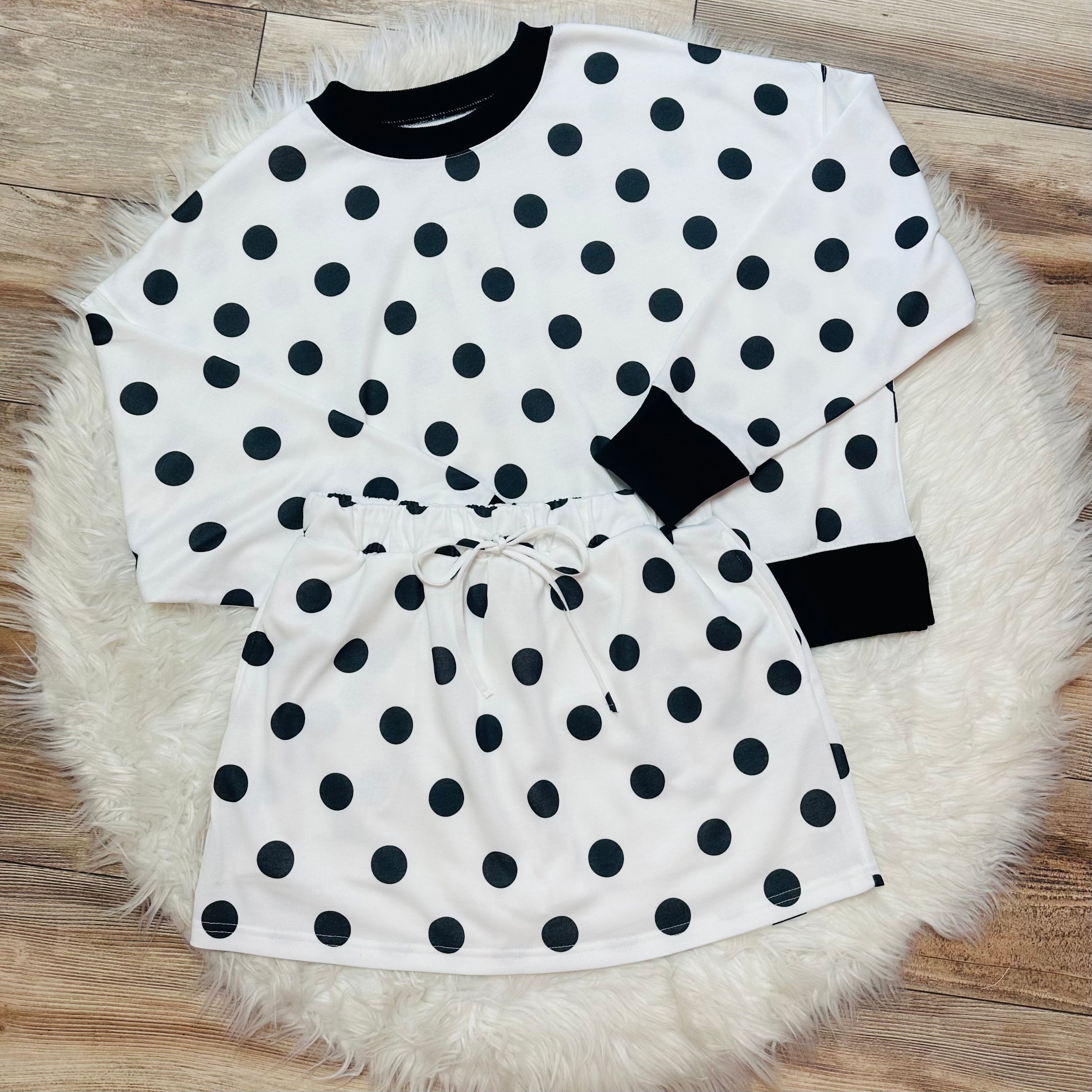 Women’s Polka Dot Skort Set