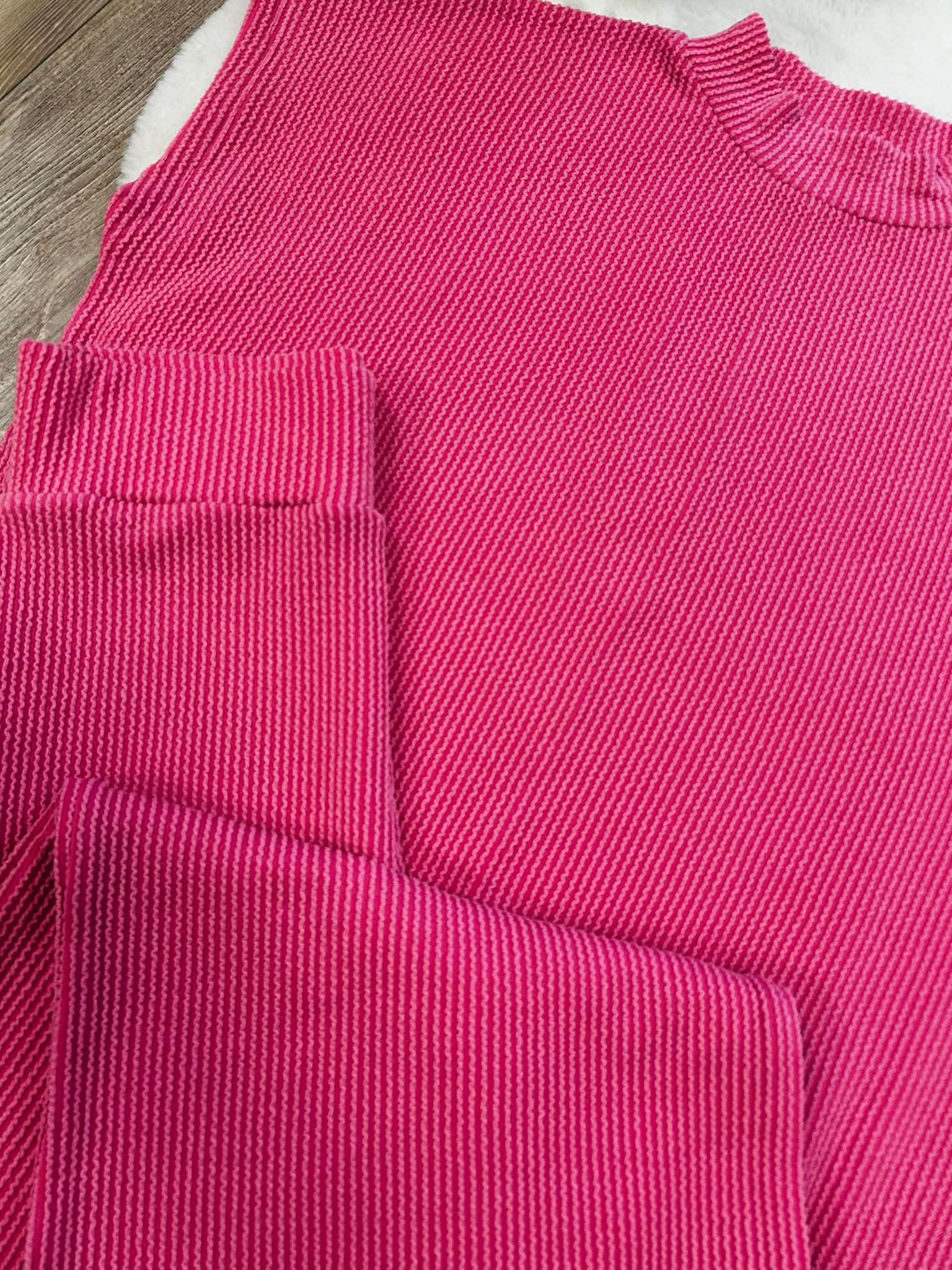 Women’s Ribbed Mock Neck Top and Pants Set in Hott Pink