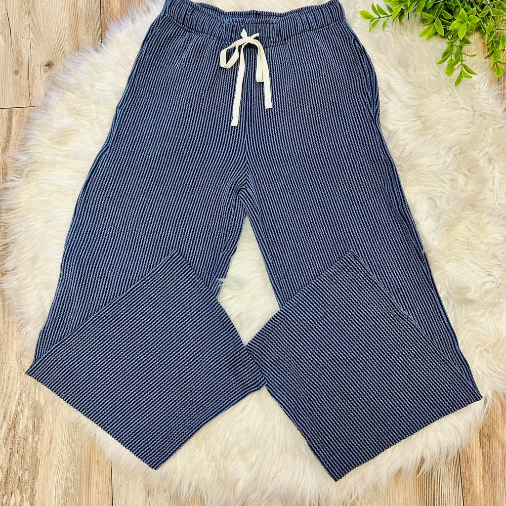 Women’s Ribbed Top and Drawstring Pant Set in Navy
