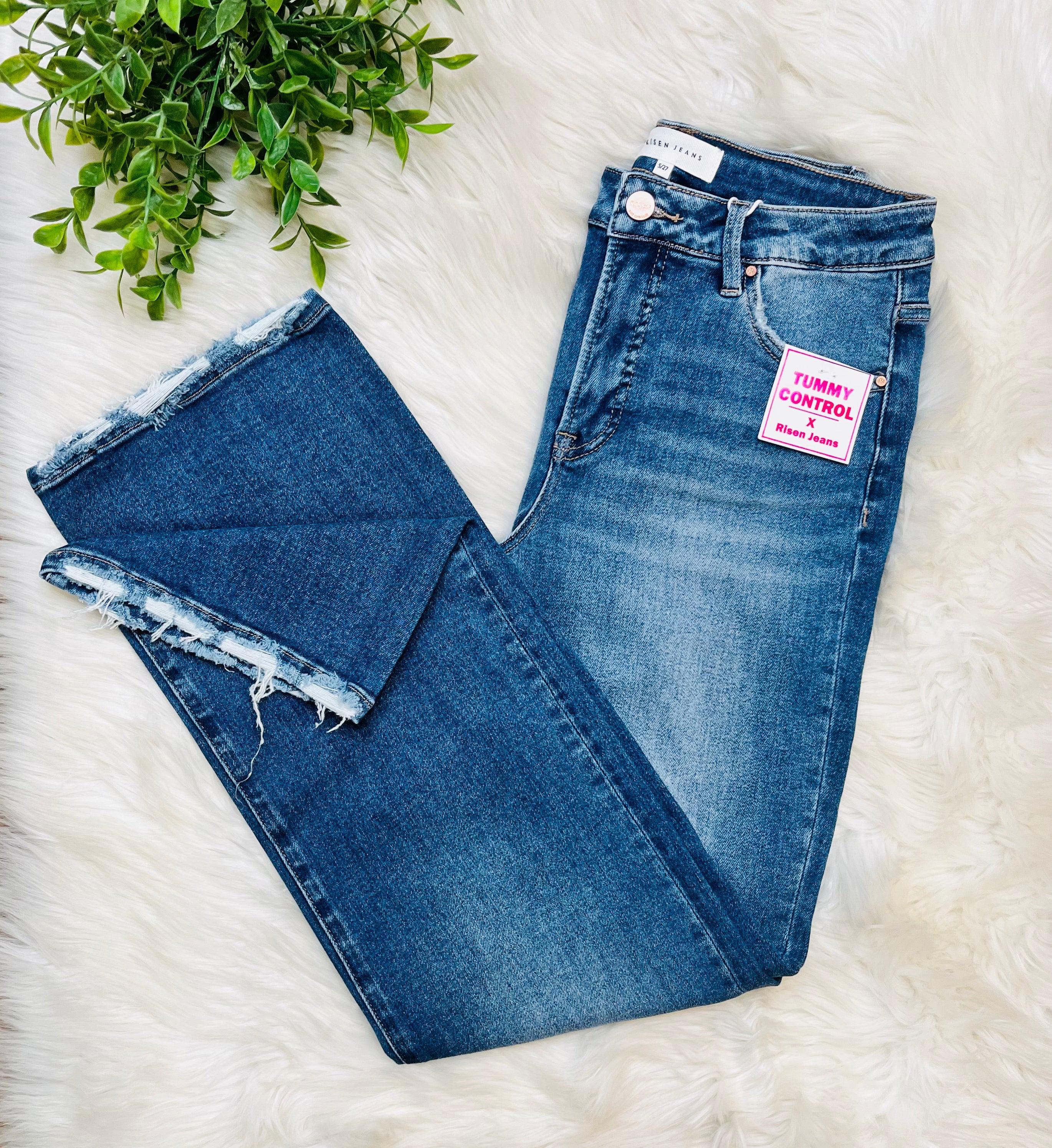 Women’s Risen Ankle Straight Jeans 1417