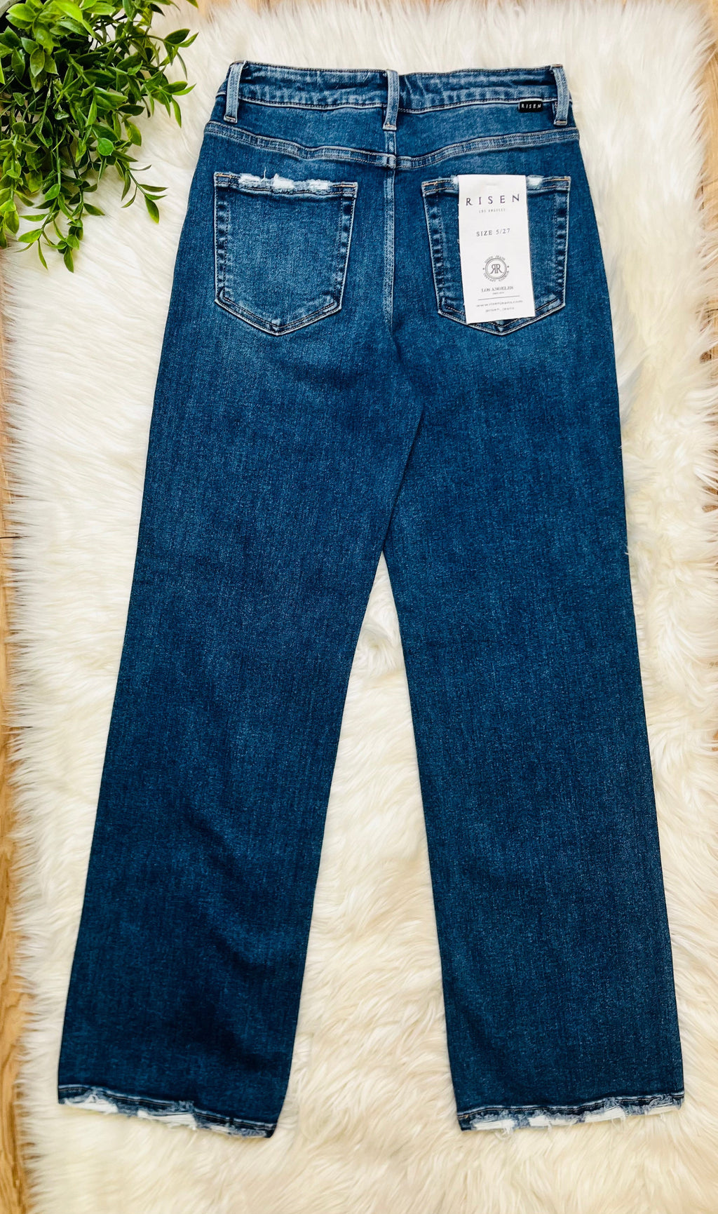 Women’s Risen Ankle Straight Jeans 1417