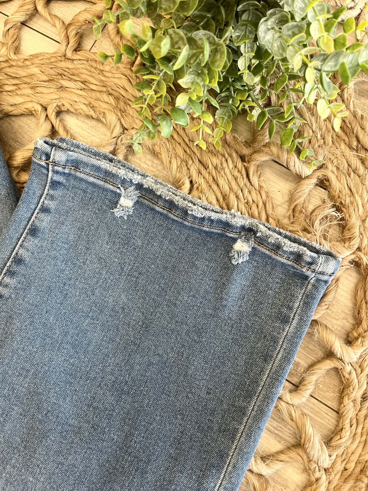 Women’s Risen High Rise-Crop Wide Jeans Style 5936