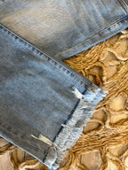 Women’s Risen Mid Rise-Crop Wide Leg Jeans Style 5847
