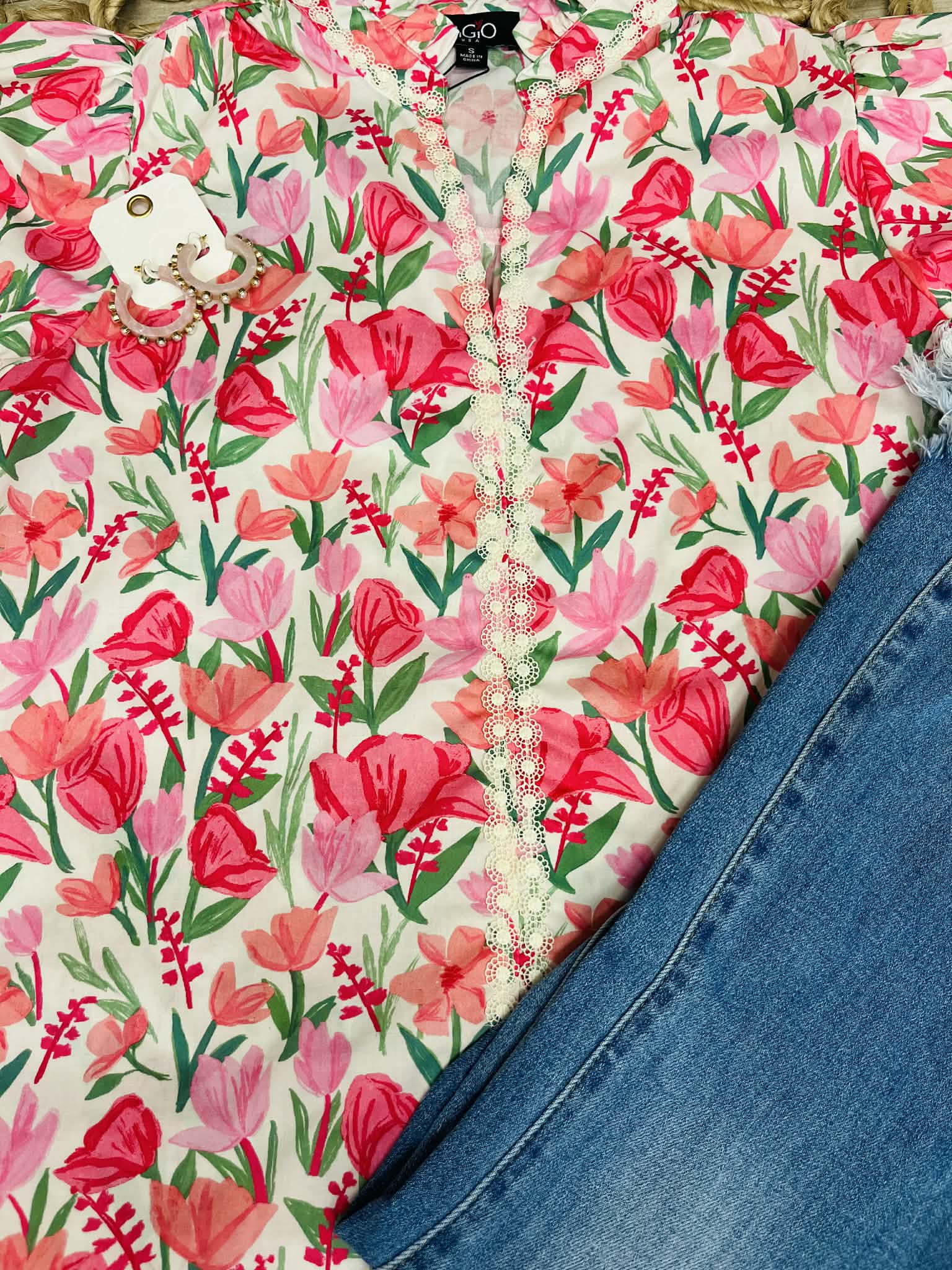 Women’s Rose Floral Print Puff Sleeve Top with Decorative Trim